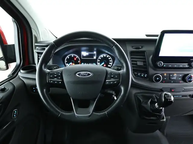 Ford Transit Custom view 10