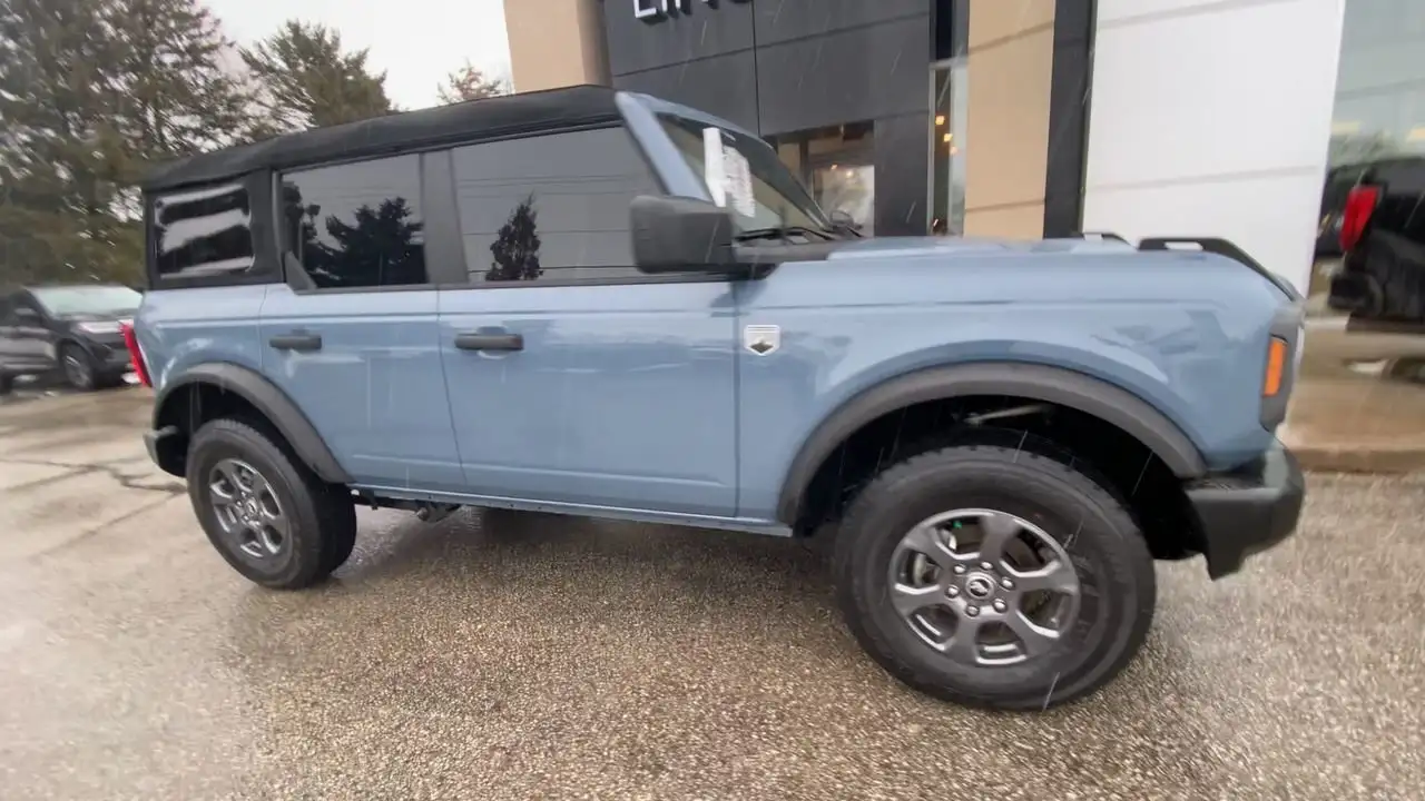 Ford Bronco снимка Ford Bronco