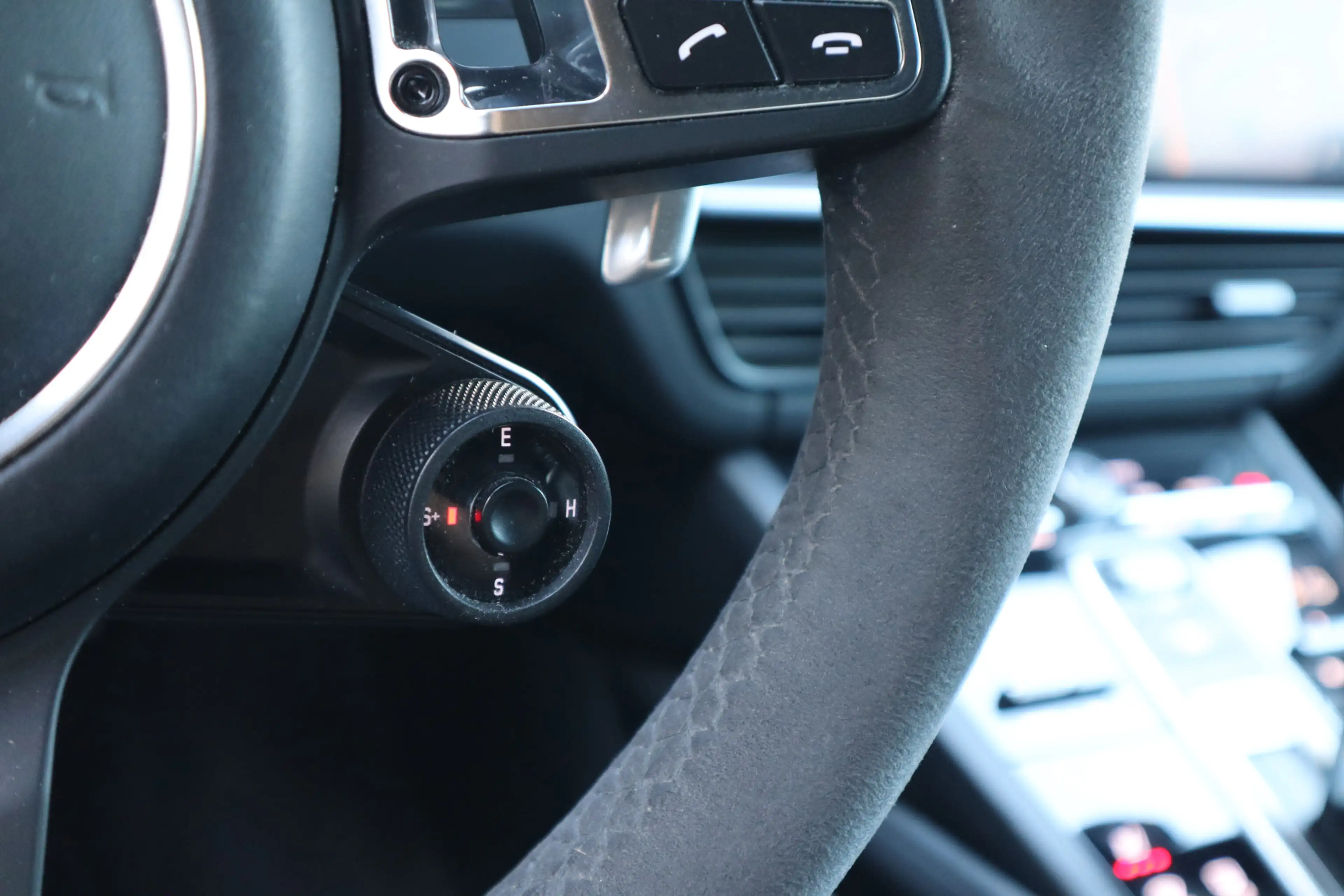 Porsche Cayenne Coupé 4.0 Turbo S E-Hybrid | Keramisch, Carbon, Bu — photo 28