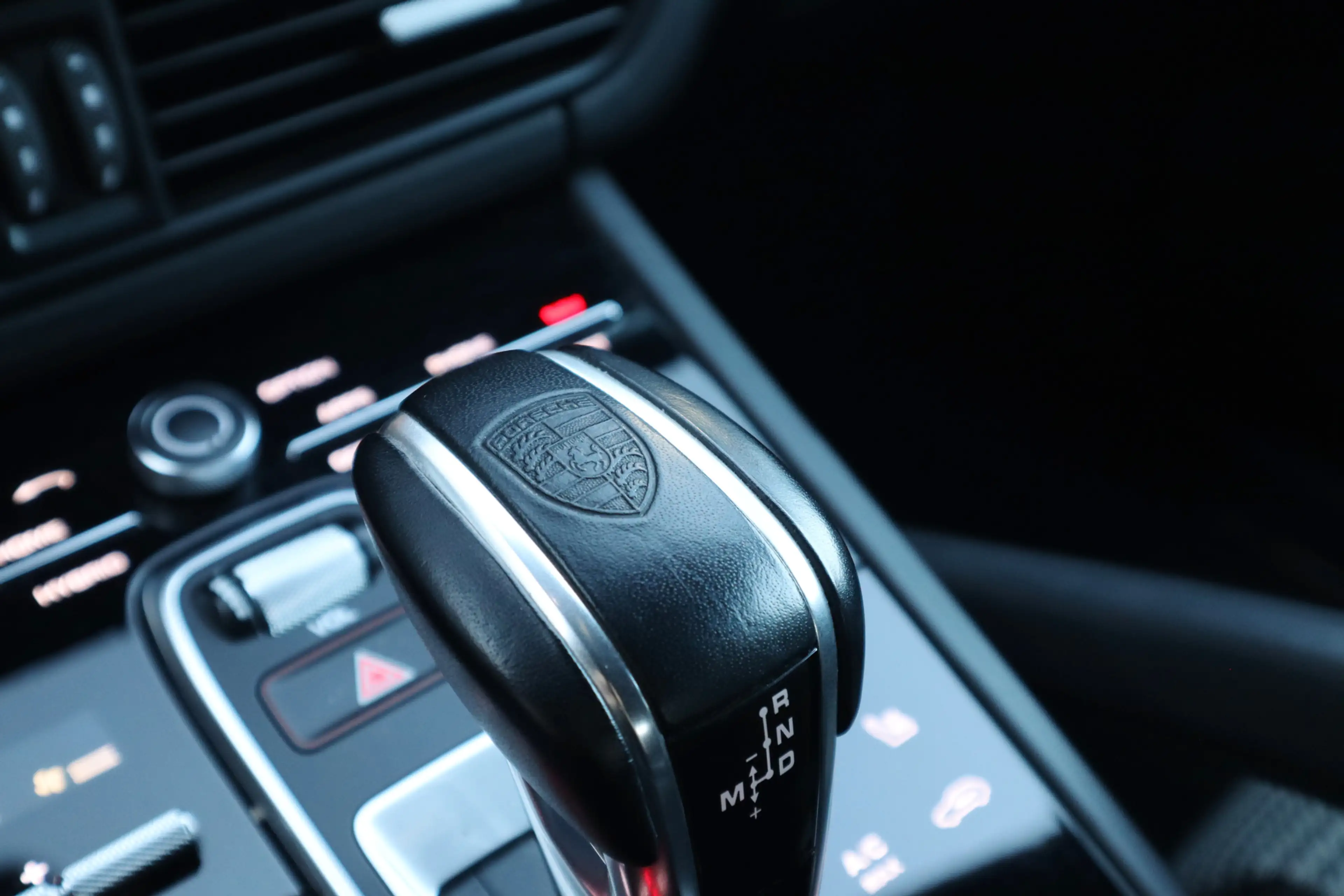 Porsche Cayenne Coupé 4.0 Turbo S E-Hybrid | Keramisch, Carbon, Bu — photo 37