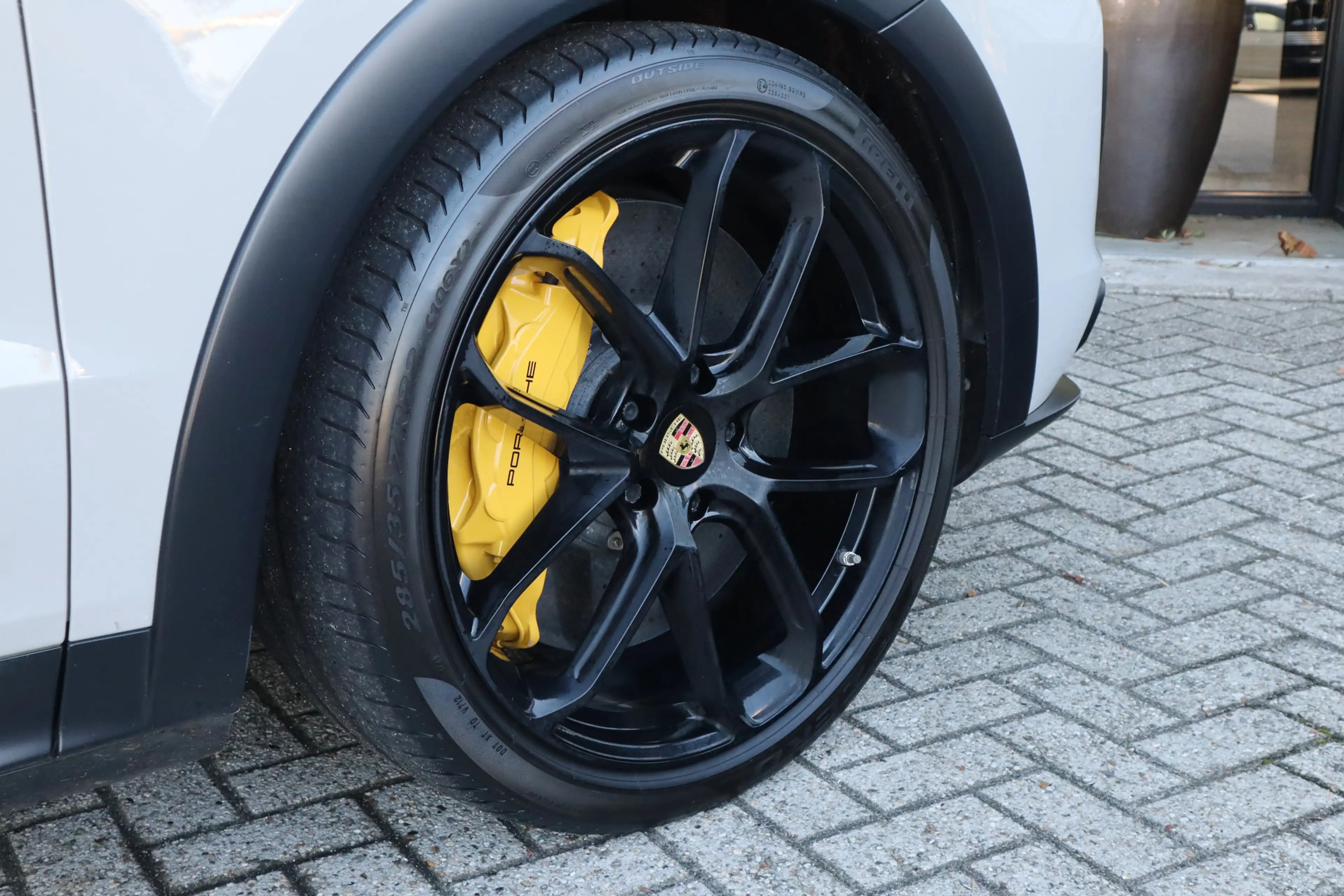 Porsche Cayenne Coupé 4.0 Turbo S E-Hybrid | Keramisch, Carbon, Bu — photo 9