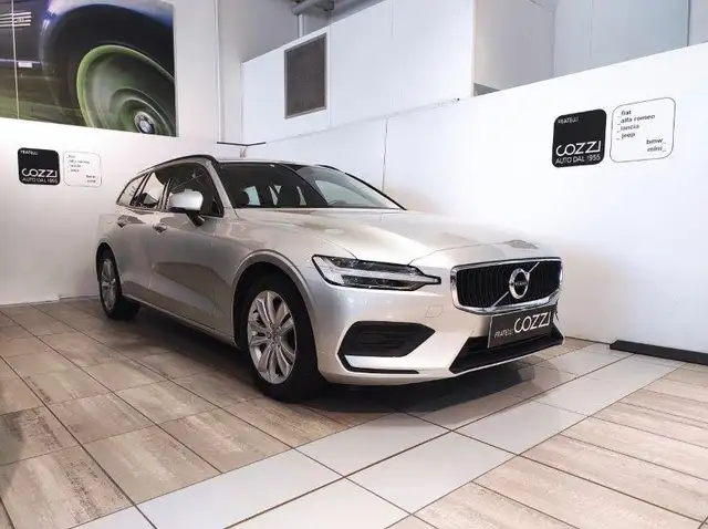 Volvo V60 (2018-->) - V60 B4 (d) Geartronic Momentum Busines
