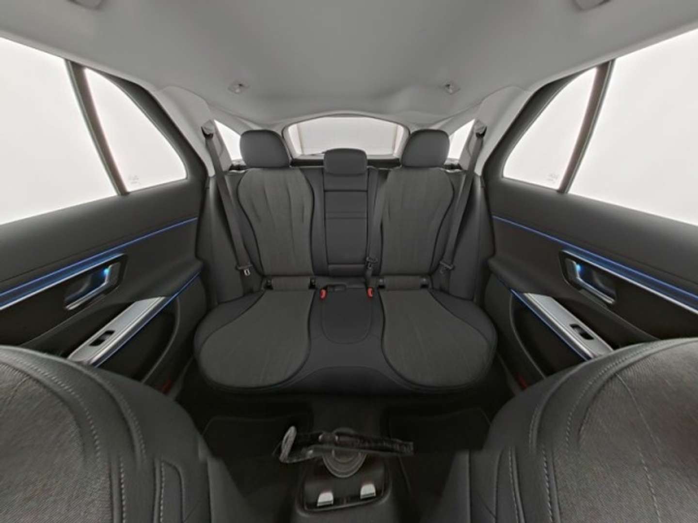 Mercedes Classe E 220 Avantgarde -  - Joinsteer - #4