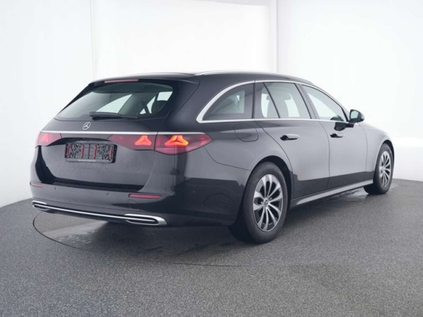 Mercedes Classe E 220 Avantgarde -  - Joinsteer - #1