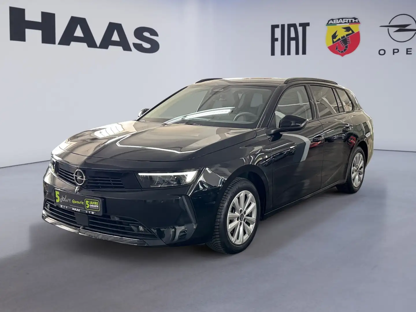 Opel Astra L ST 1.2 Turbo Enjoy Klimaautomatik, Navi Schwarz - 2