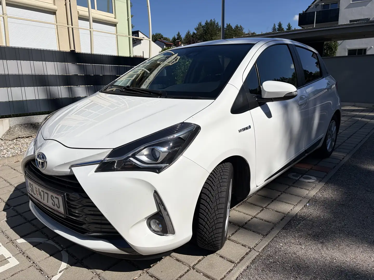 Toyota Yaris 1,5 VVT-i Hybrid Active Y20 Garantie + Sitzheizun - 2