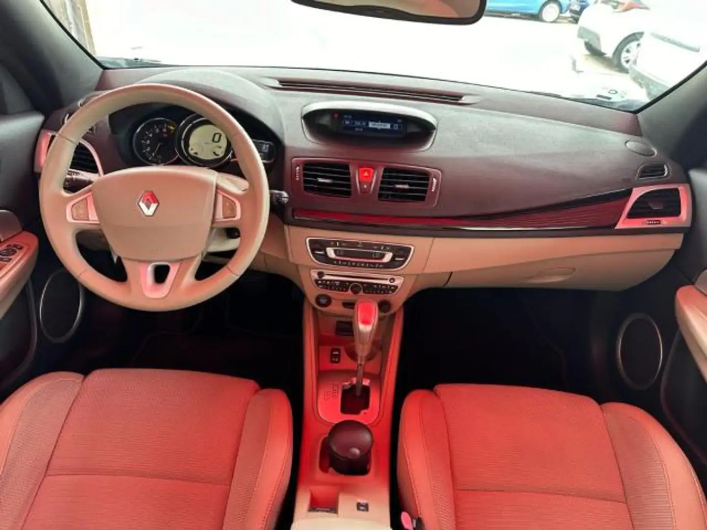 Renault Megane Cabrio 2.0 16V Privilège Noir - 2