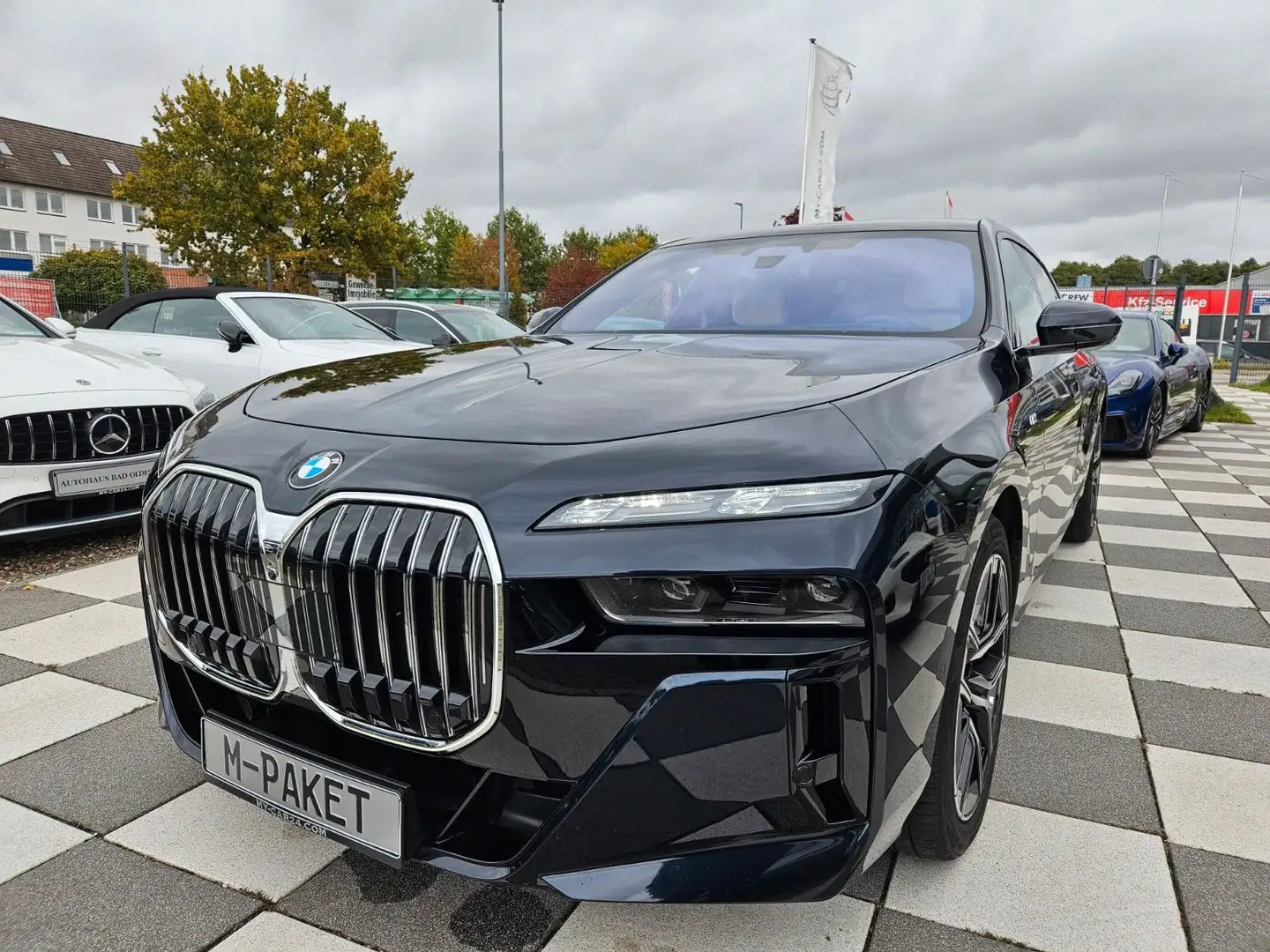 BMW 740 d xD.M Sport+Kristall+Exec-Lounge+TV+StdHzg Schwarz - 1