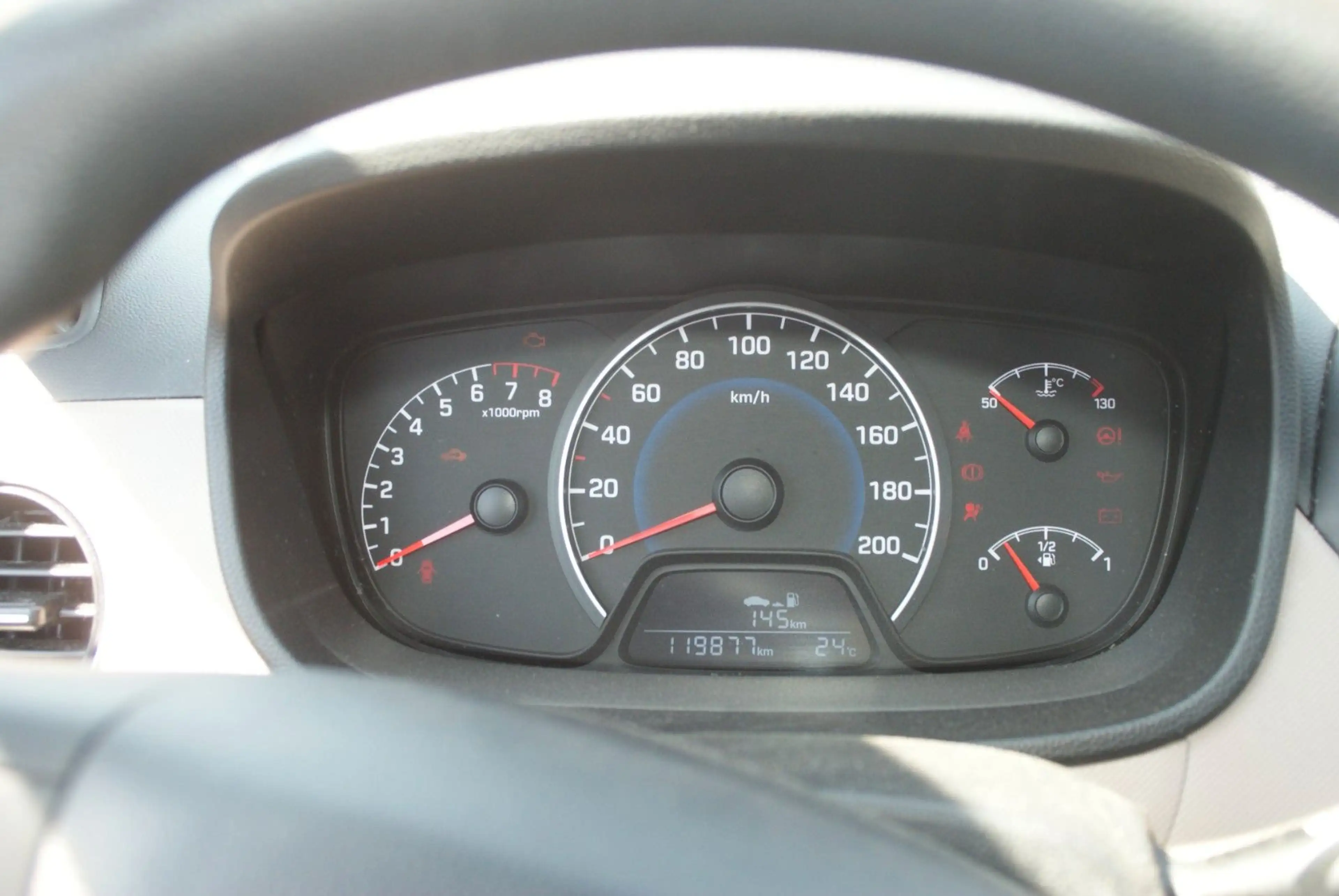 Hyundai i10 Classic — photo 7