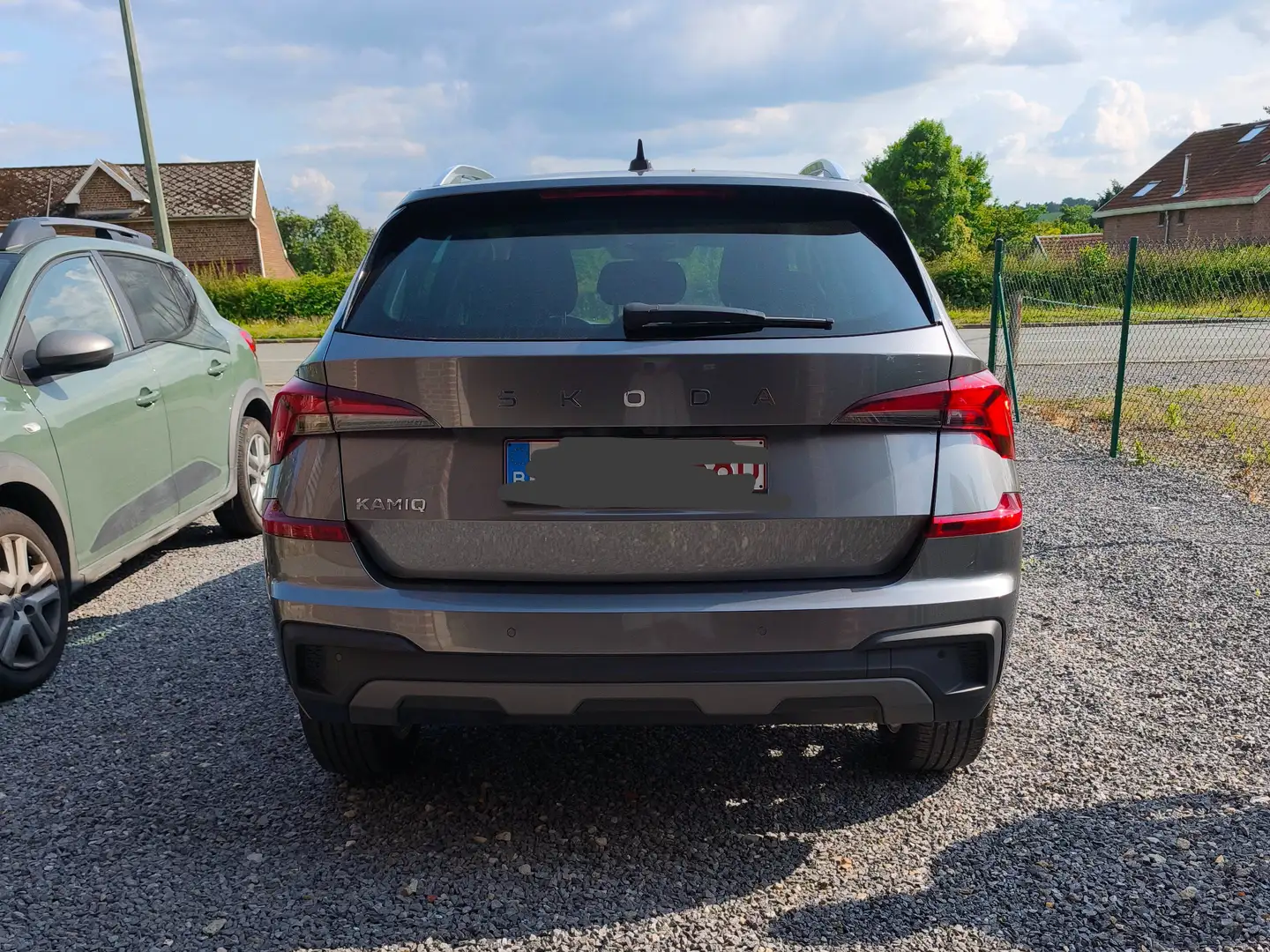 Skoda Kamiq Kamiq 1.0 TSI DSG Selection Gris - 2