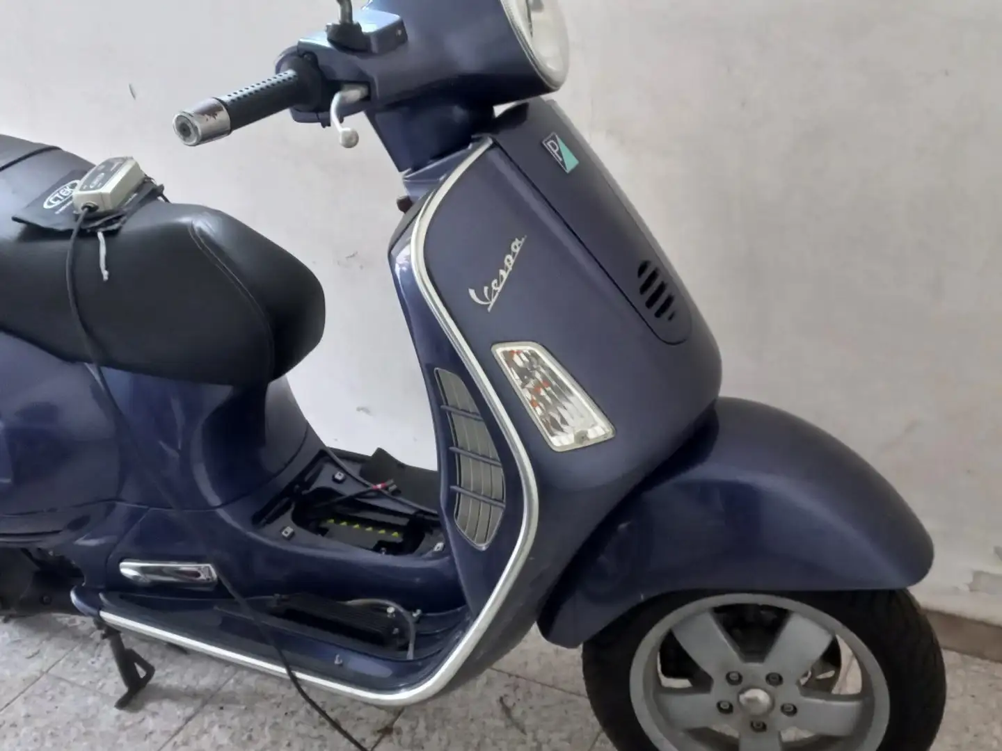Vespa GT 200 Bleu - 1