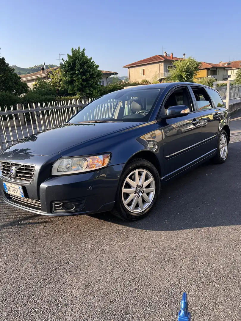 Volvo V50 2.0d Summum - 2