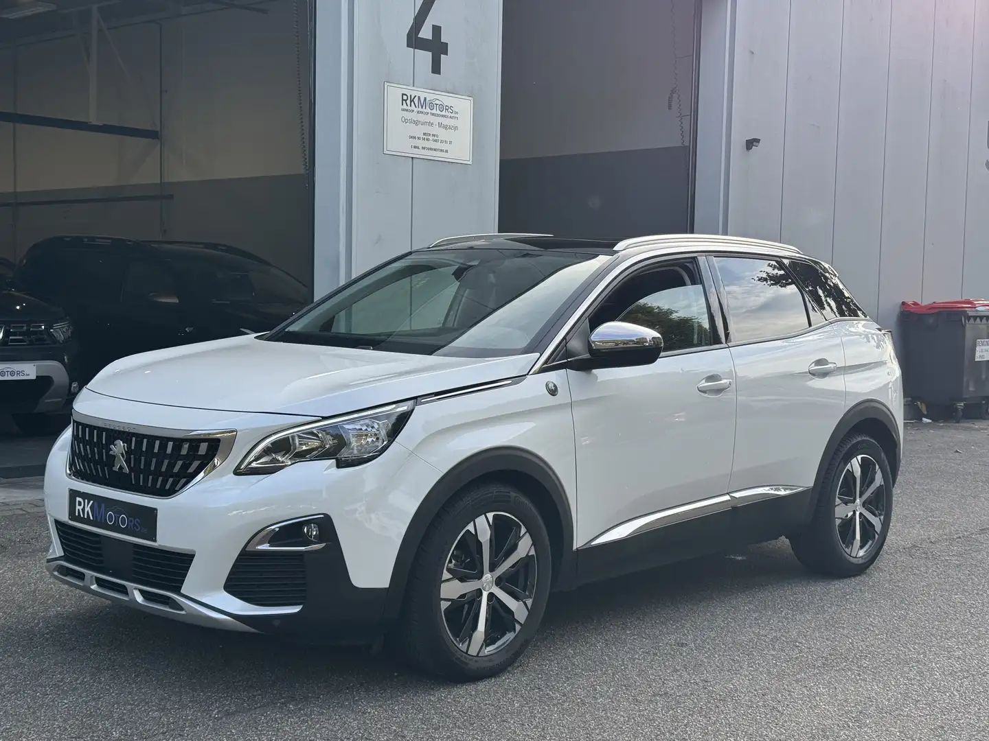Peugeot 3008 1.2 Crossway EAT8 Blanc - 1