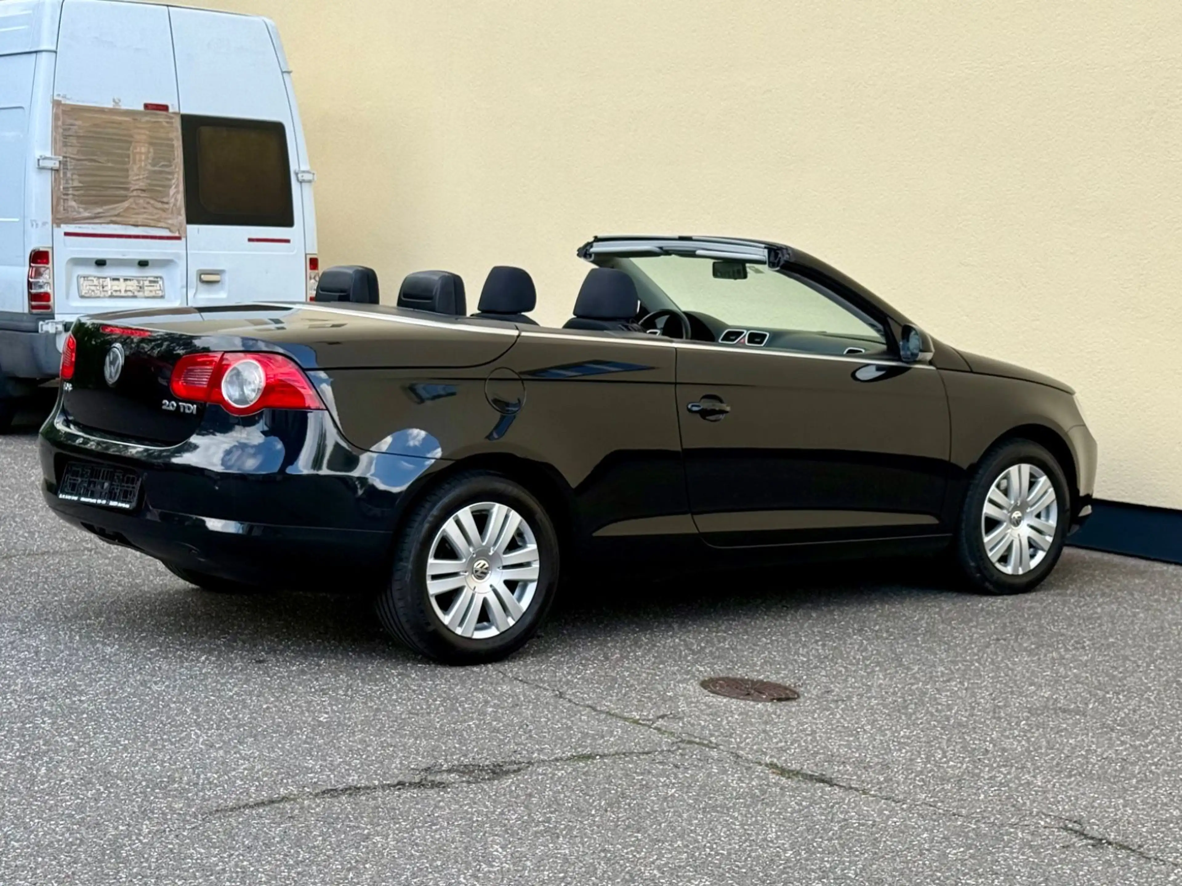 Volkswagen Eos 2.0 TDI KLIMAAUTOM. AHK  TÜV TEMPOMAT SHZ — photo 6