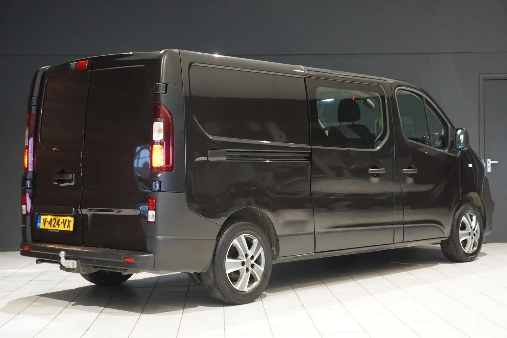 Opel Vivaro 1.6 CDTI L2H1 DC Edition EcoFlex + TREKHAAK / CAME Zwart - 2