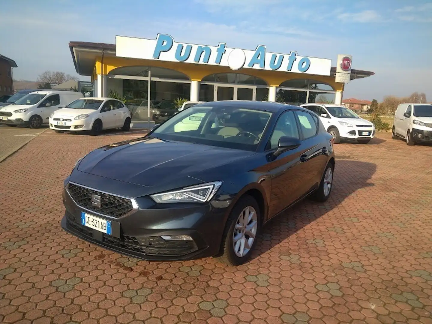SEAT Leon 1.0 TSI Style *SENZA VINCOLI DI FINANZIAMENTO* Grigio - 1