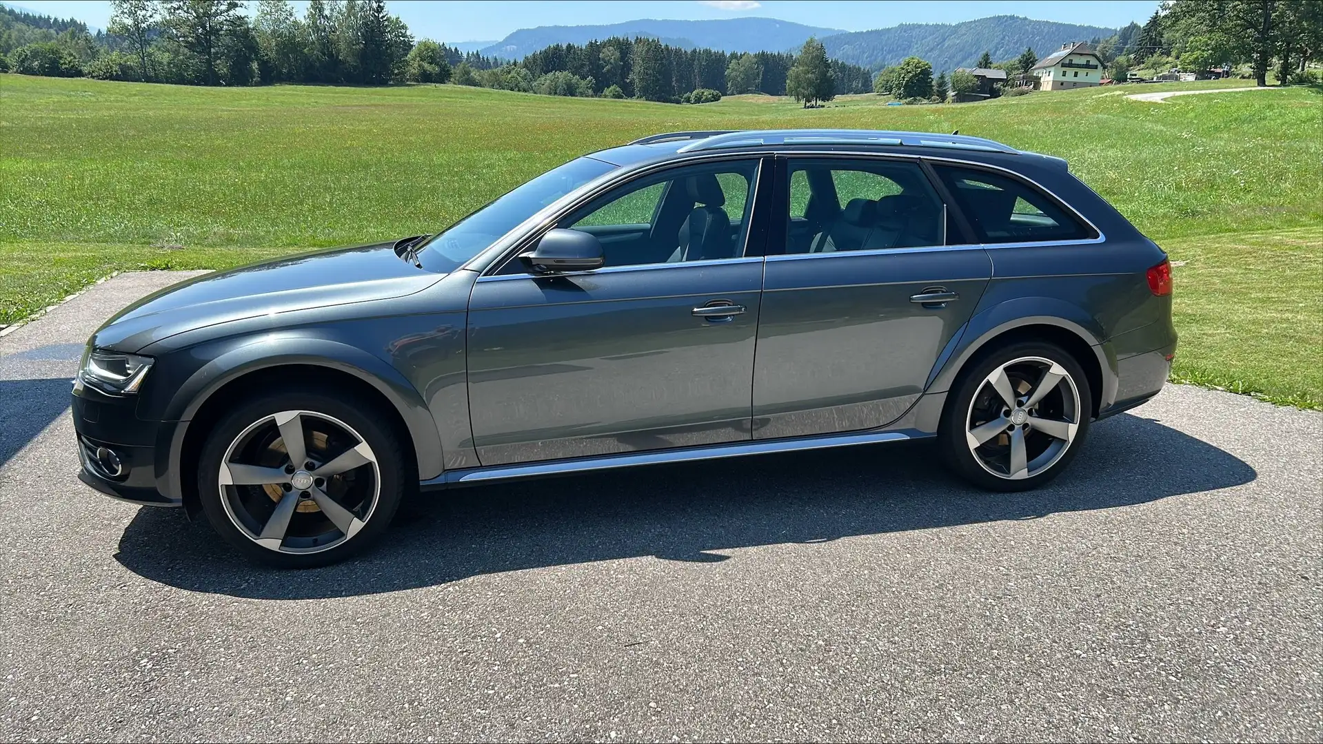 Audi A4 allroad A4 Allroad 2,0 TDI quattro Daylight Daylight Grau - 1