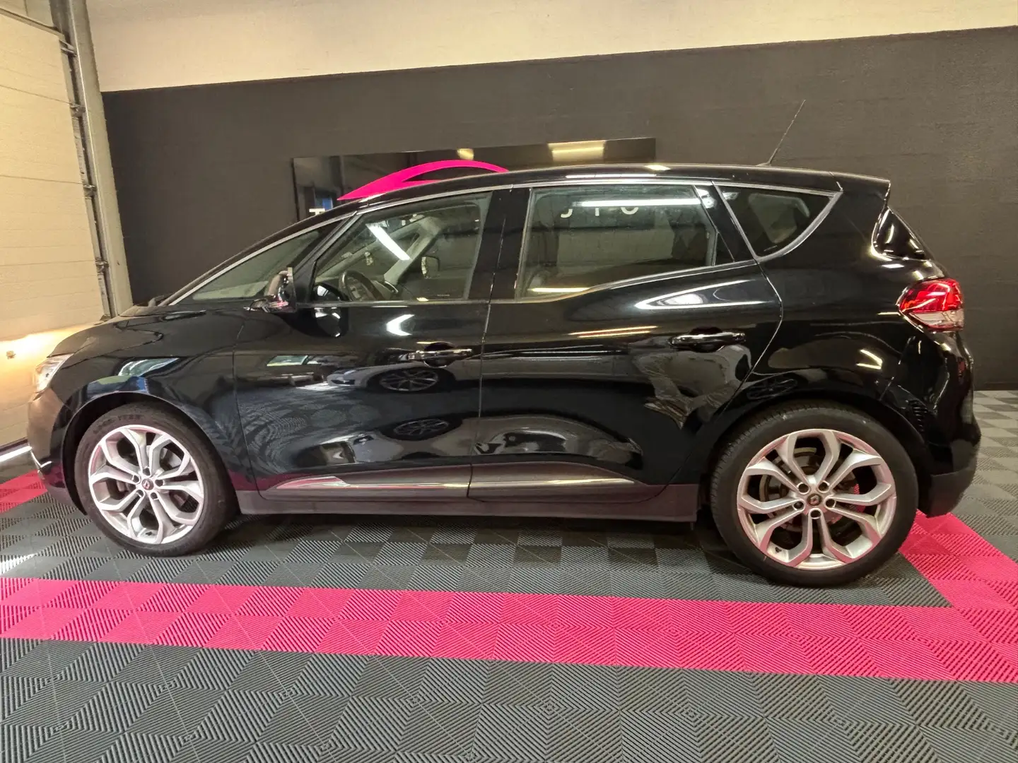 Renault Scenic Zen Noir - 2