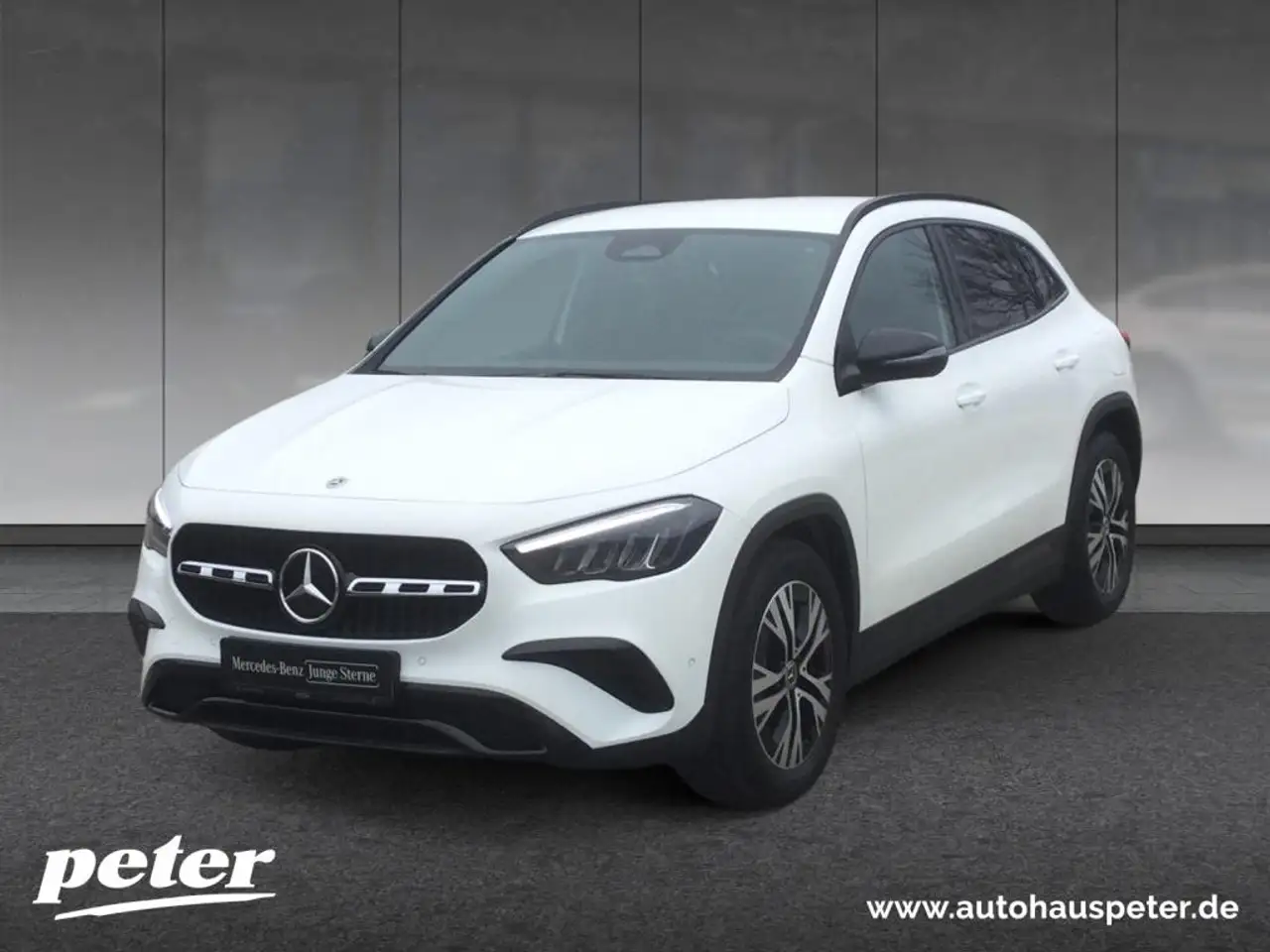 Mercedes-Benz GLA 220