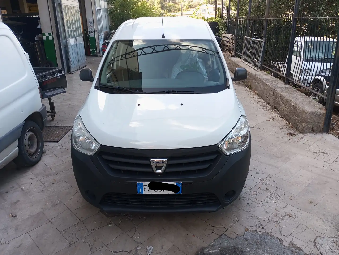 Dacia Dokker 1.5 dci Ambiance 90cv - 1