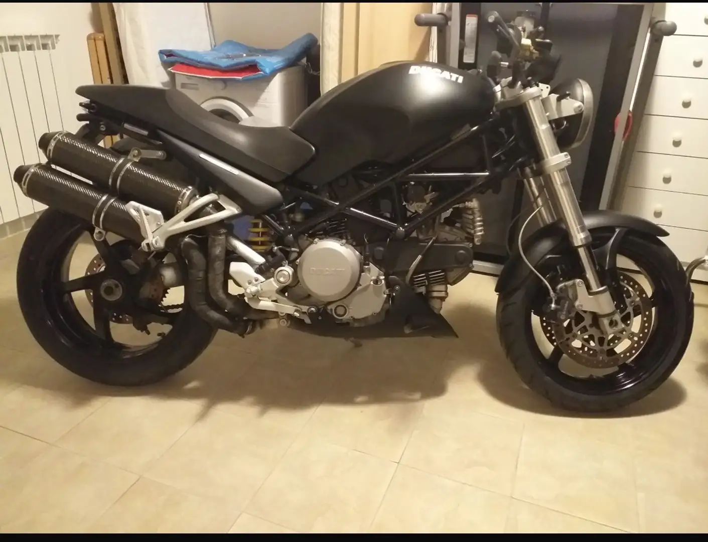 Ducati Monster S2R - 1