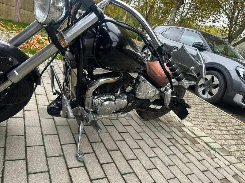 Suzuki VZ 800 - foto 4