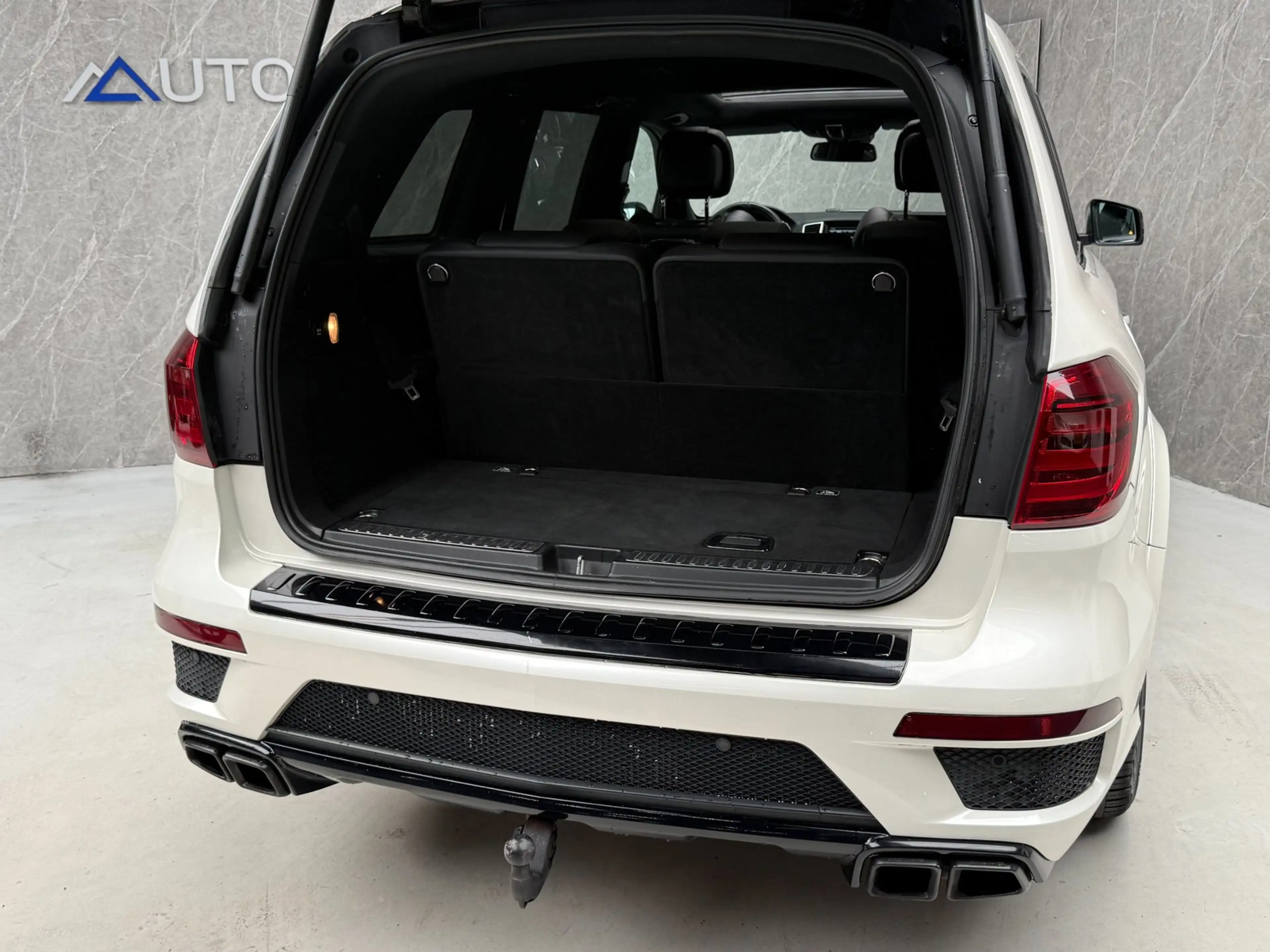 Mercedes-Benz GL 63 AMG 558 PK / 7-Zits / Dealer Onderhouden / Net — photo 6