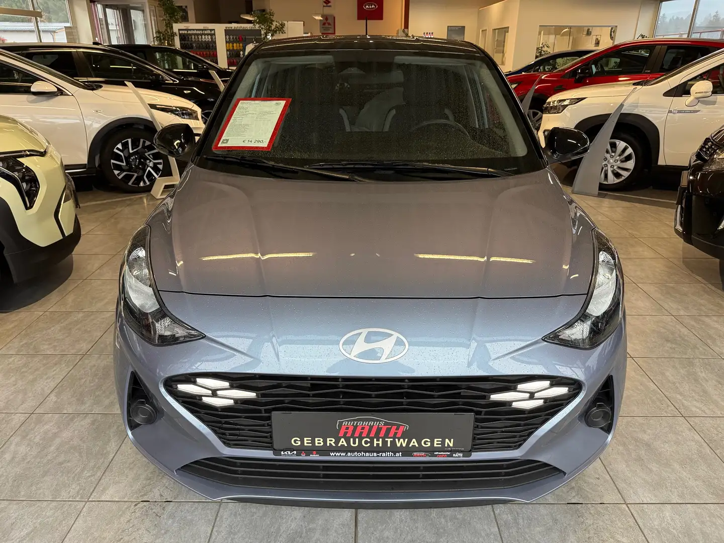 Hyundai i10 i10 1,0 i Line Plus Bleu - 2