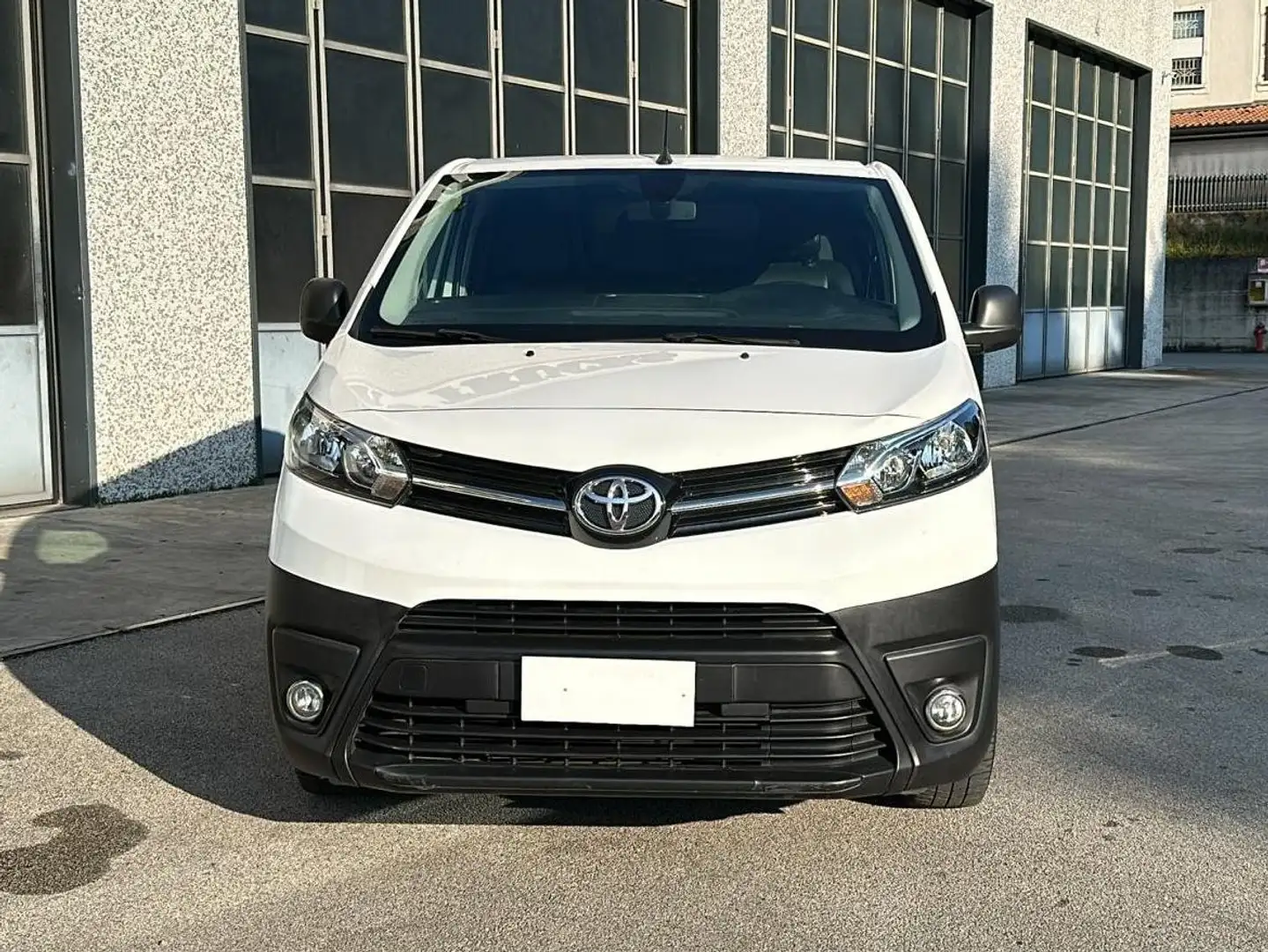 Toyota Proace Van L1H1 115 CV - E6 Bianco - 2