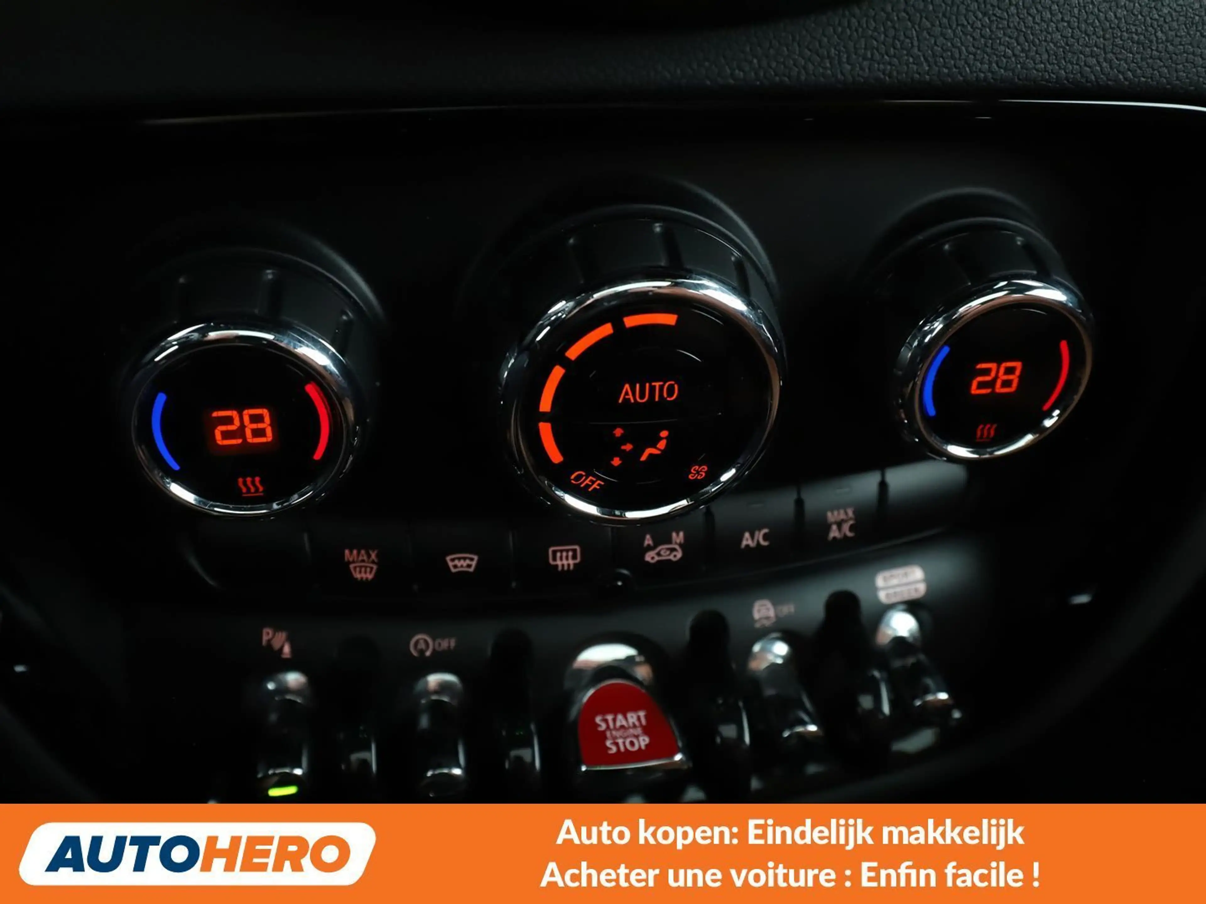 MINI John Cooper Works Clubman John Cooper Works ALL4 — photo 13