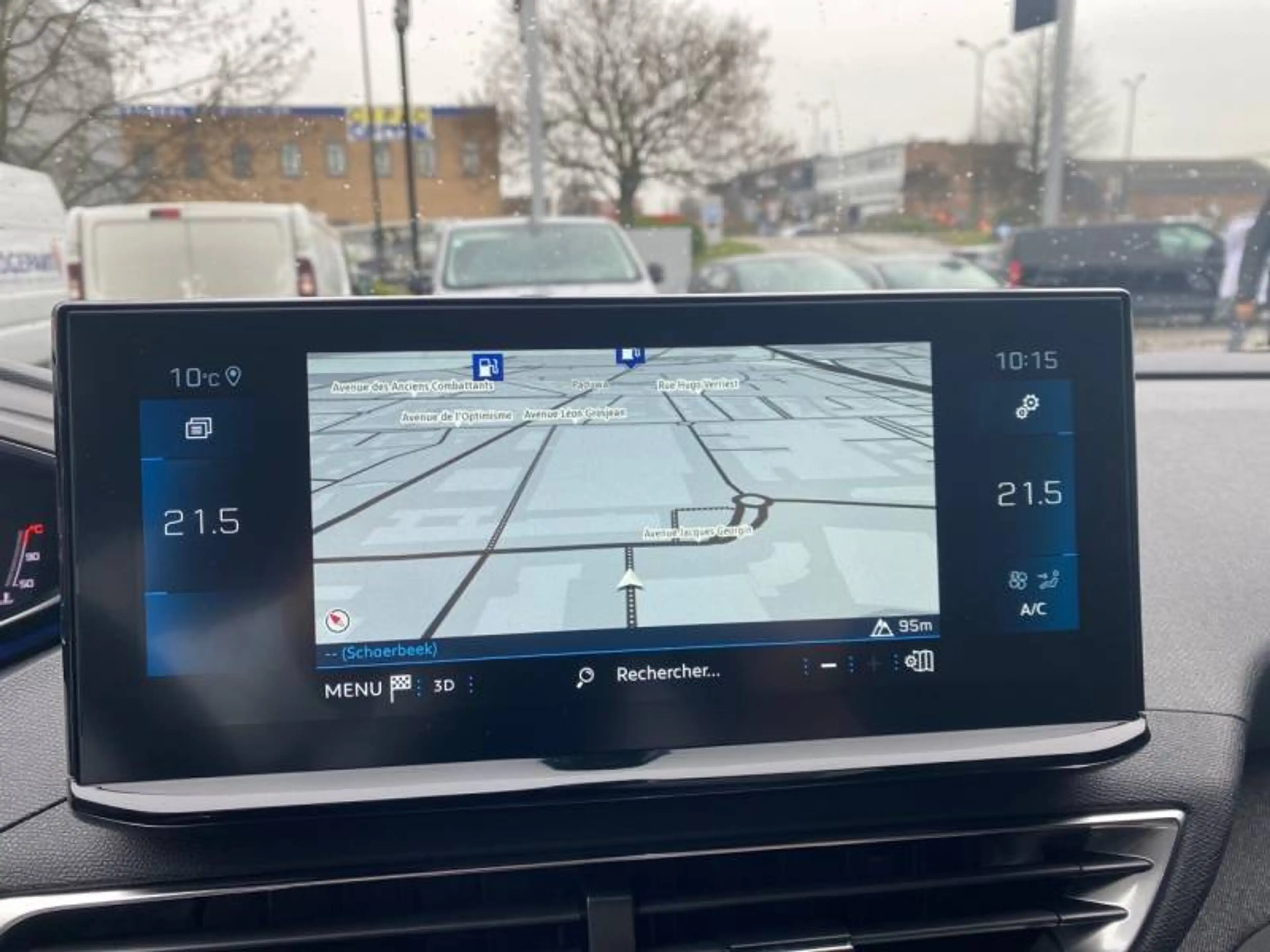 Peugeot 5008 2 1.5 BlueHDi 96kW S&S Allure Pack — photo 13