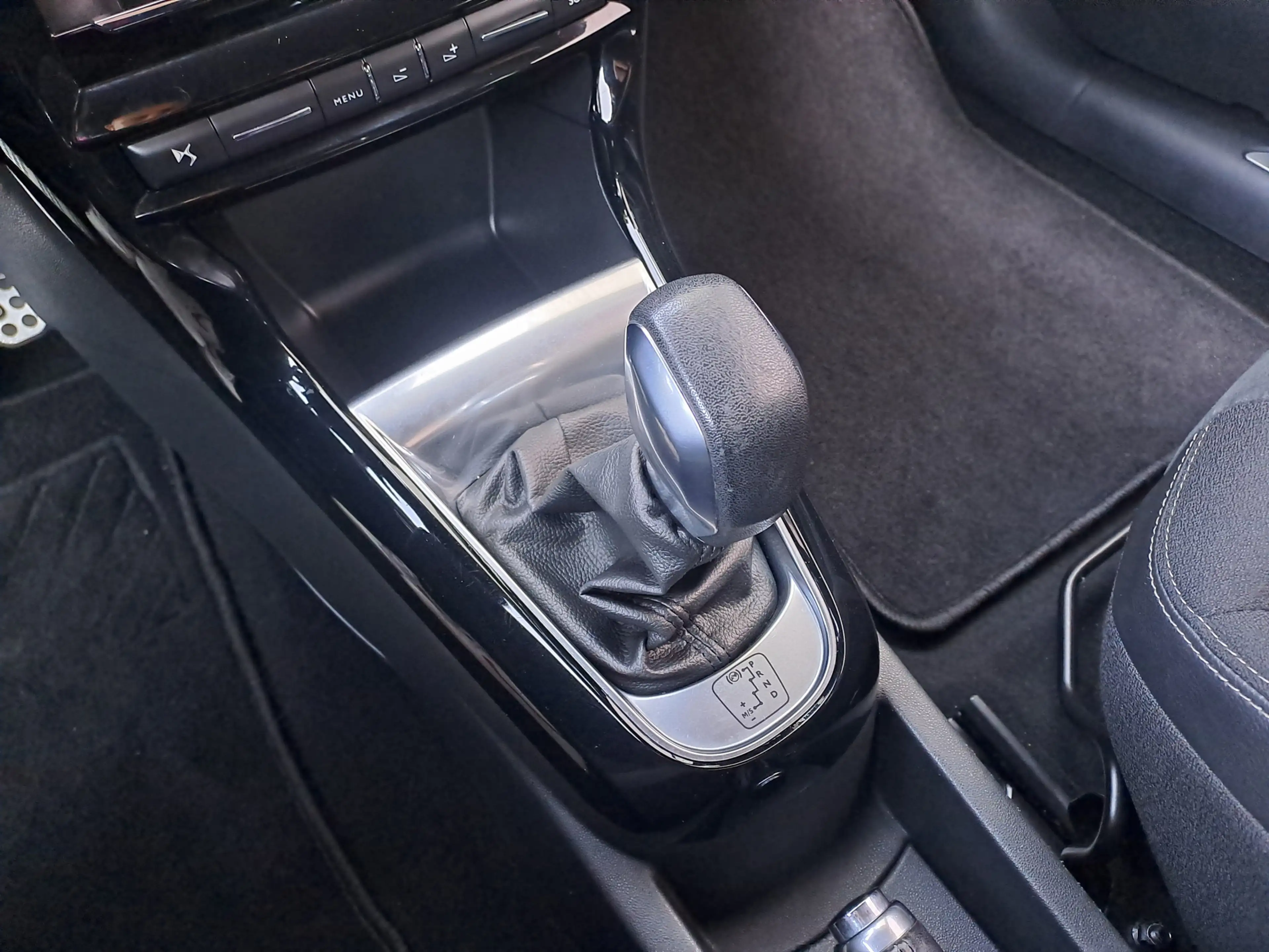 DS Automobiles DS 3 1.2 PureTech Performance Line AUTOMAAT | Navigatie — photo 26