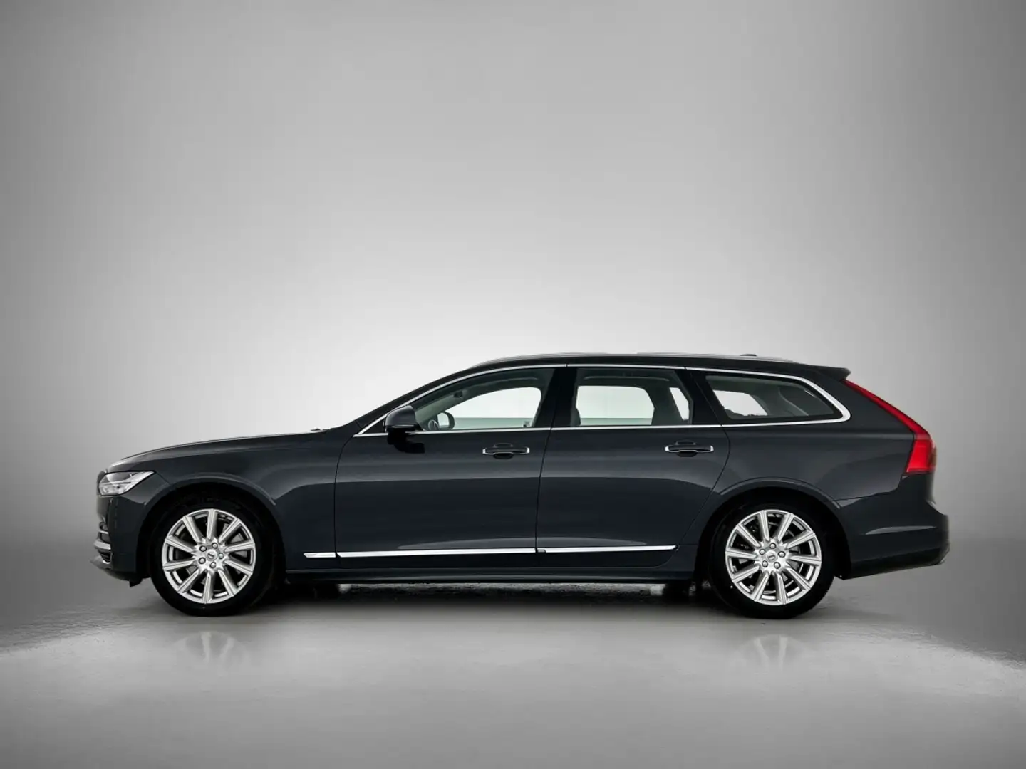 Volvo V90 2.0 T4 Inscription | Leder | Adaptive Cruise | Tre Grijs - 2