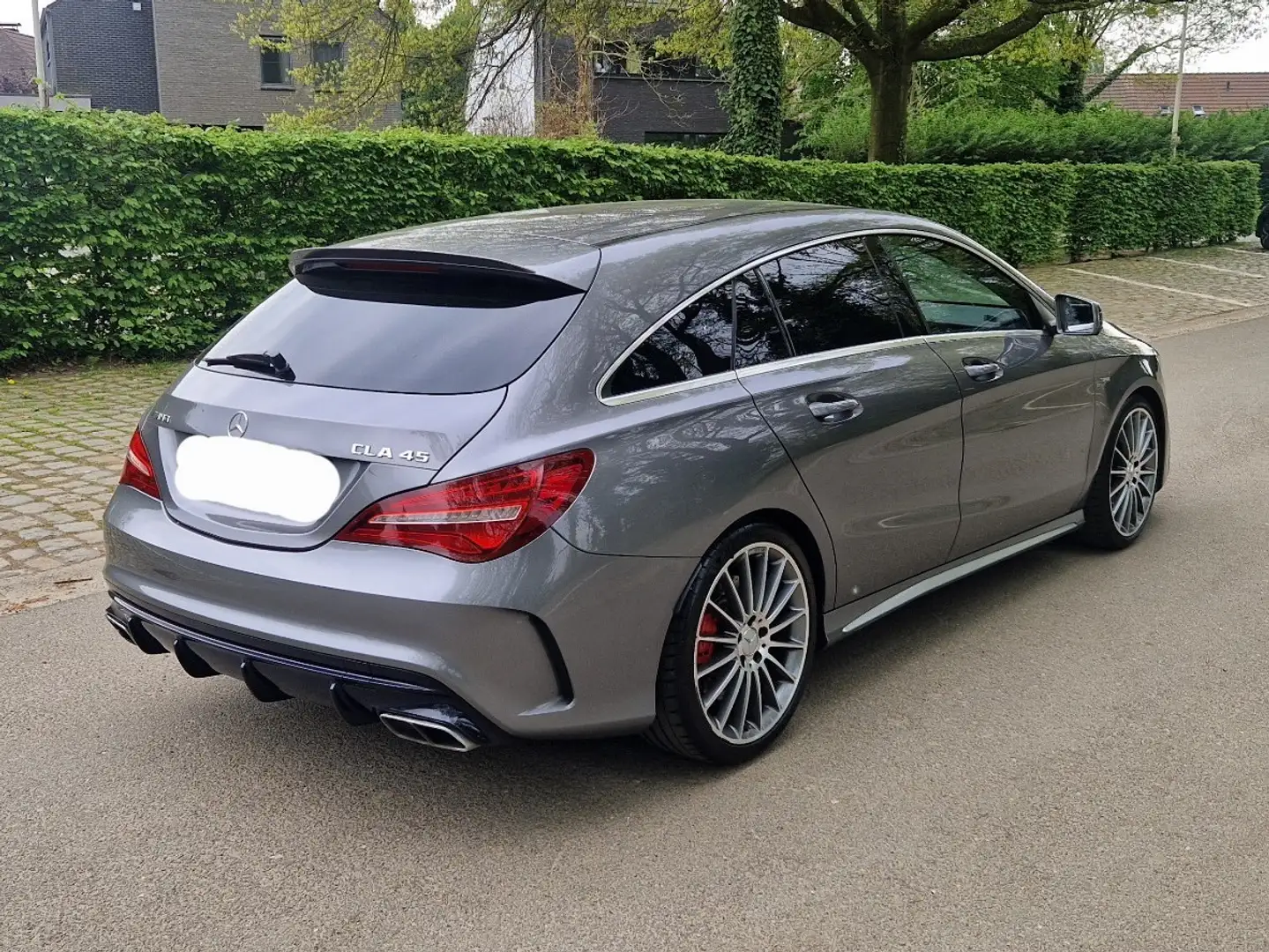 Mercedes-Benz CLA 45 AMG 4Matic Shooting Brake Sp.sh. 7G-DCT - 2