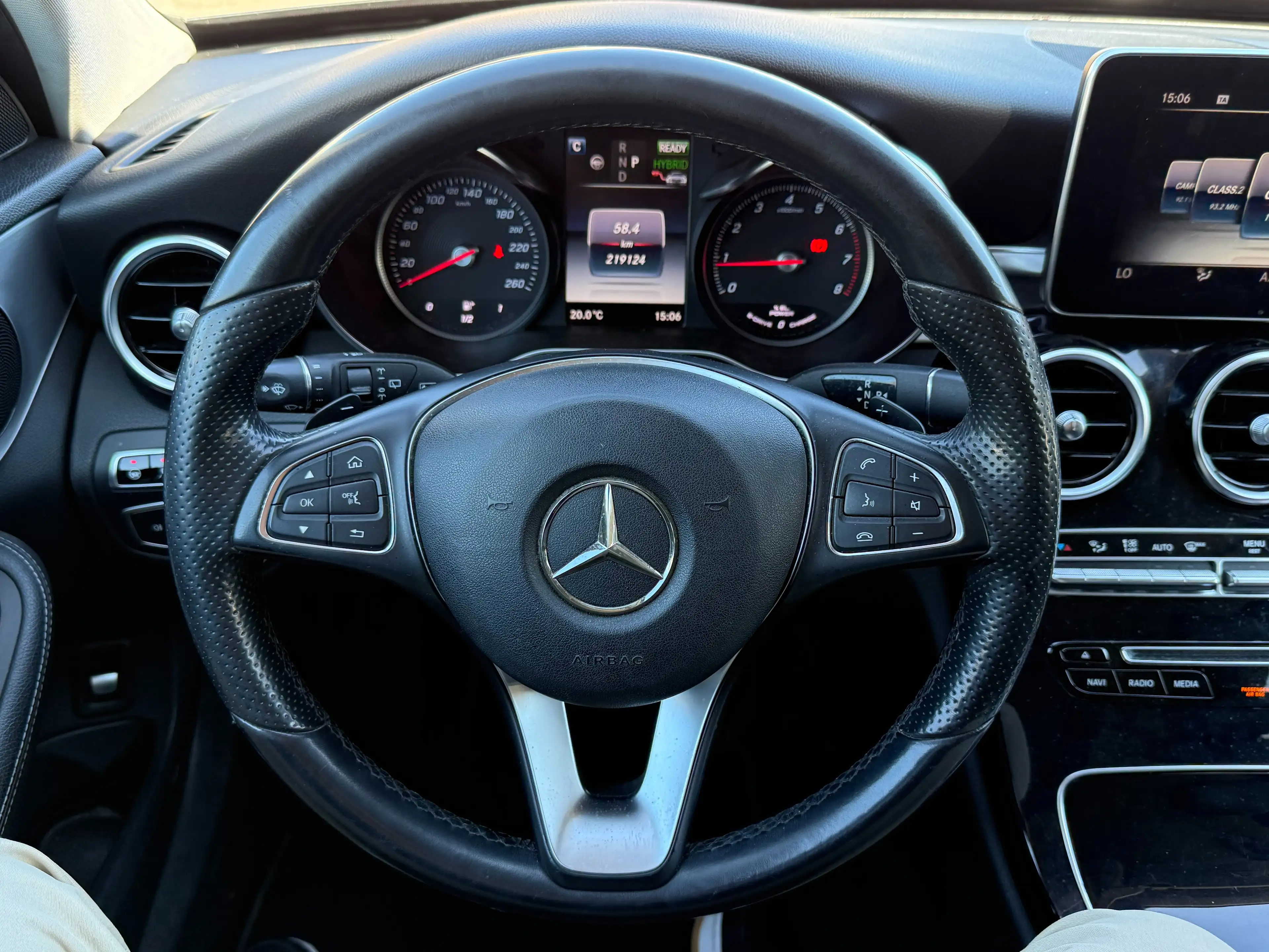 Mercedes-Benz C 350 e Plug-In Hybrid *** GARANTIE *** GPS & Caméra — photo 9