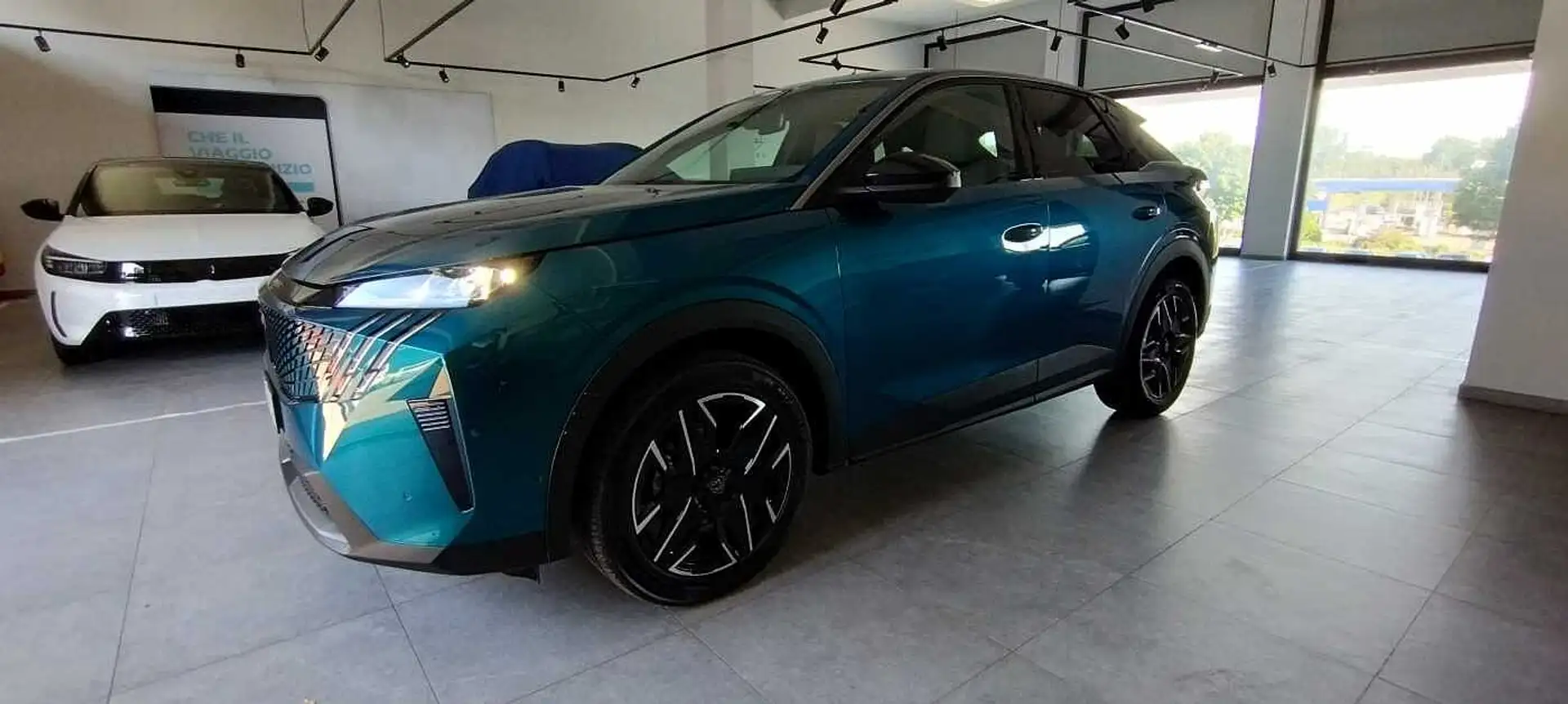 Peugeot 3008 3ª serie Hybrid 136 e-DCS6 Allure Blu/Azzurro - 2