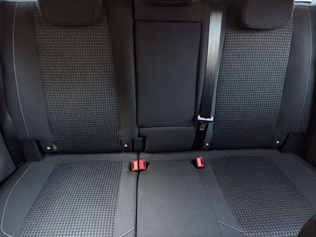 Peugeot 308 view 15