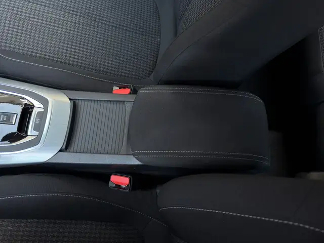 Peugeot 308 view 29