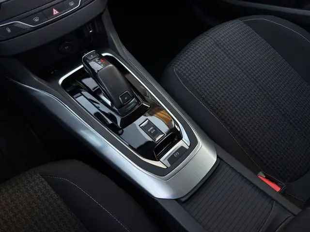 Peugeot 308 view 25