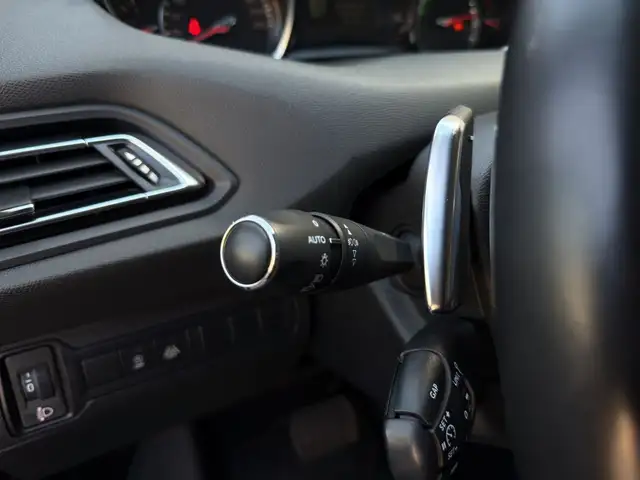 Peugeot 308 view 22