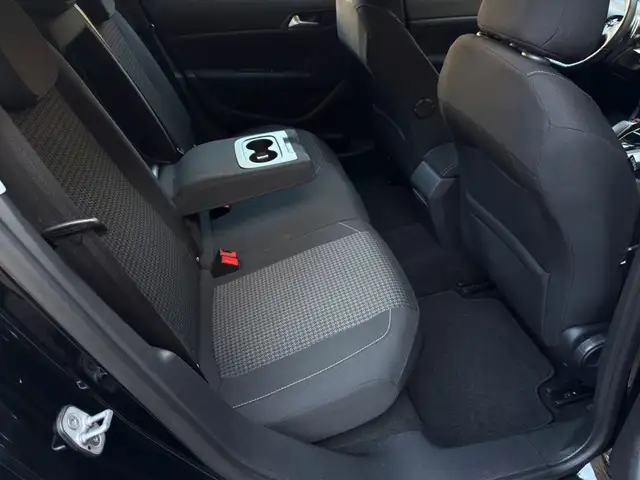 Peugeot 308 view 14