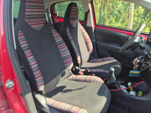 Citroen C1 view 13
