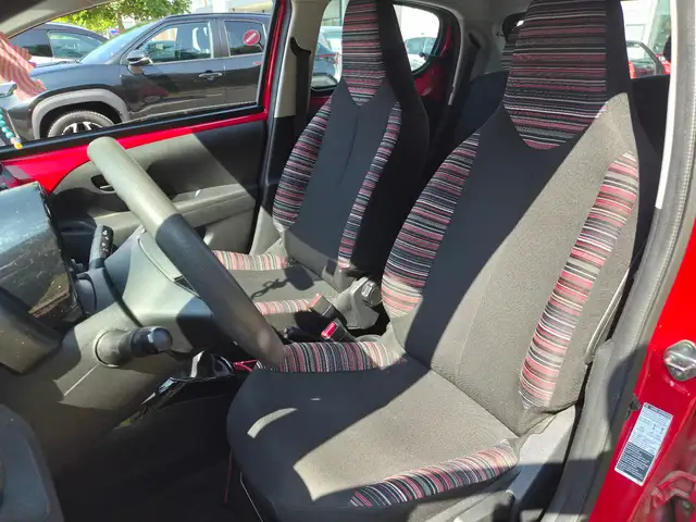 Citroen C1 view 10