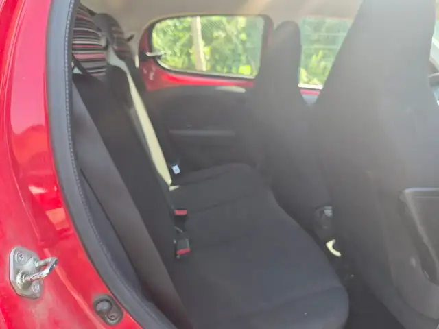 Citroen C1 view 12