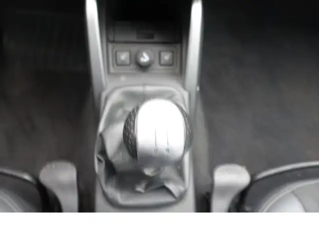 Opel Tigra view 13
