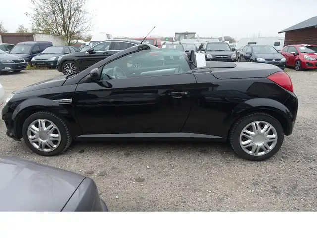 Opel Tigra view 7