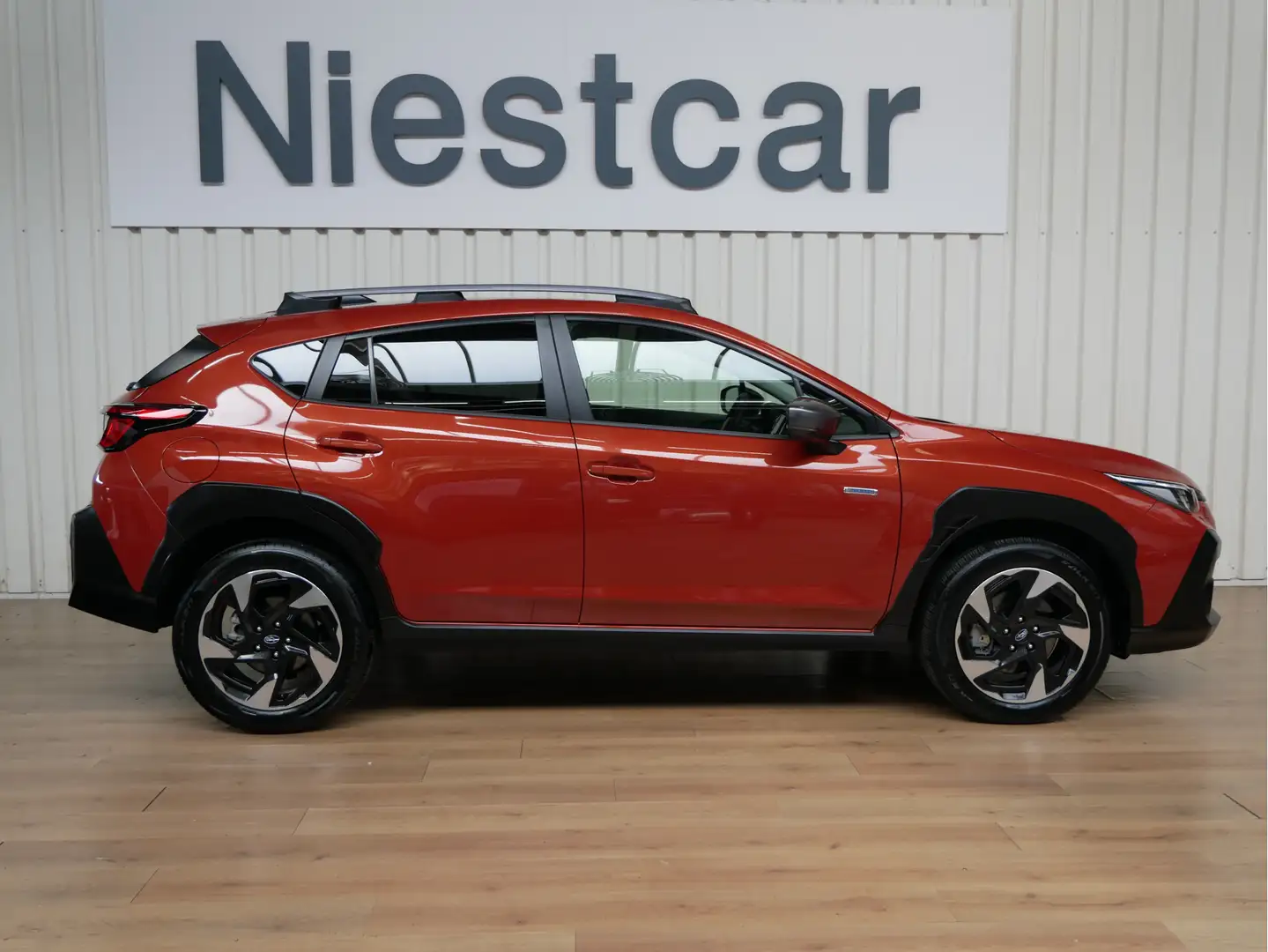 Subaru Crosstrek 2.0i Luxury Eye-Sight / Navigatie / Apple Carplay Orange - 2