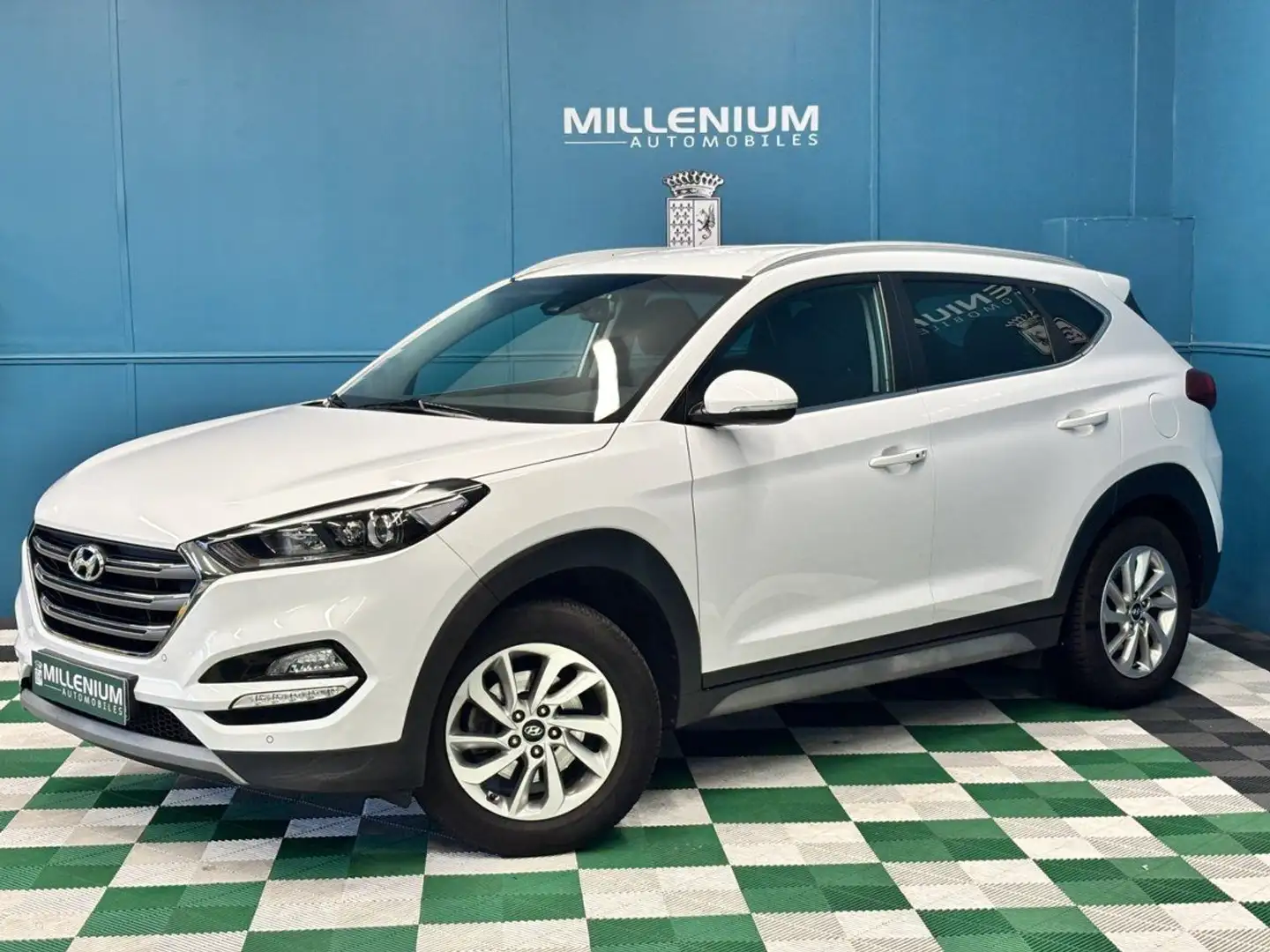Hyundai TUCSON 1.6 GDI 132CH BUSINESS 2017 2WD Blanc - 1