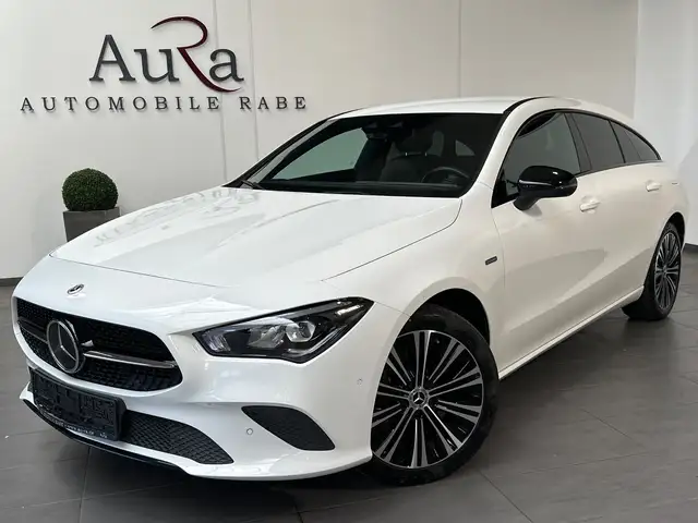 Mercedes-Benz Cla view 2