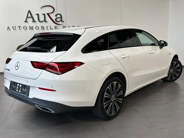 Mercedes-Benz Cla view 4